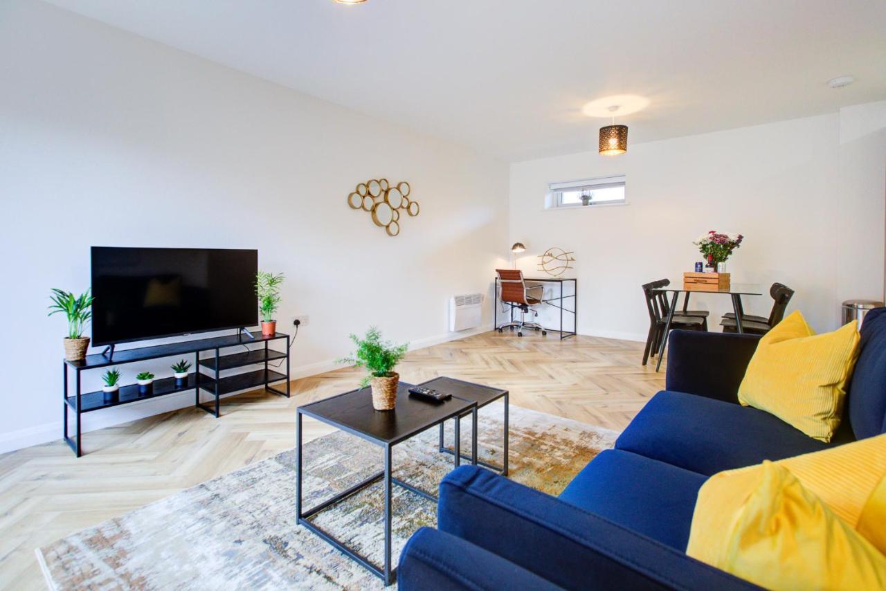 Hybrid Resi - Mitcham Close To Tooting And Wimbledon Exterior foto