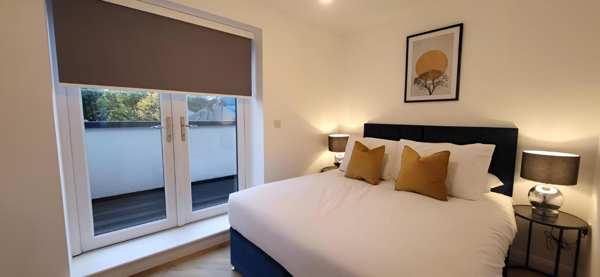 Hybrid Resi - Mitcham Close To Tooting And Wimbledon Exterior foto